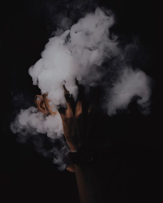 E-CIGARETTES CAN HELP SMOKERS QUIT SMOKING -- EVEN IF THEY DON'T WANT TO, ACCORDING TO NEW RESE