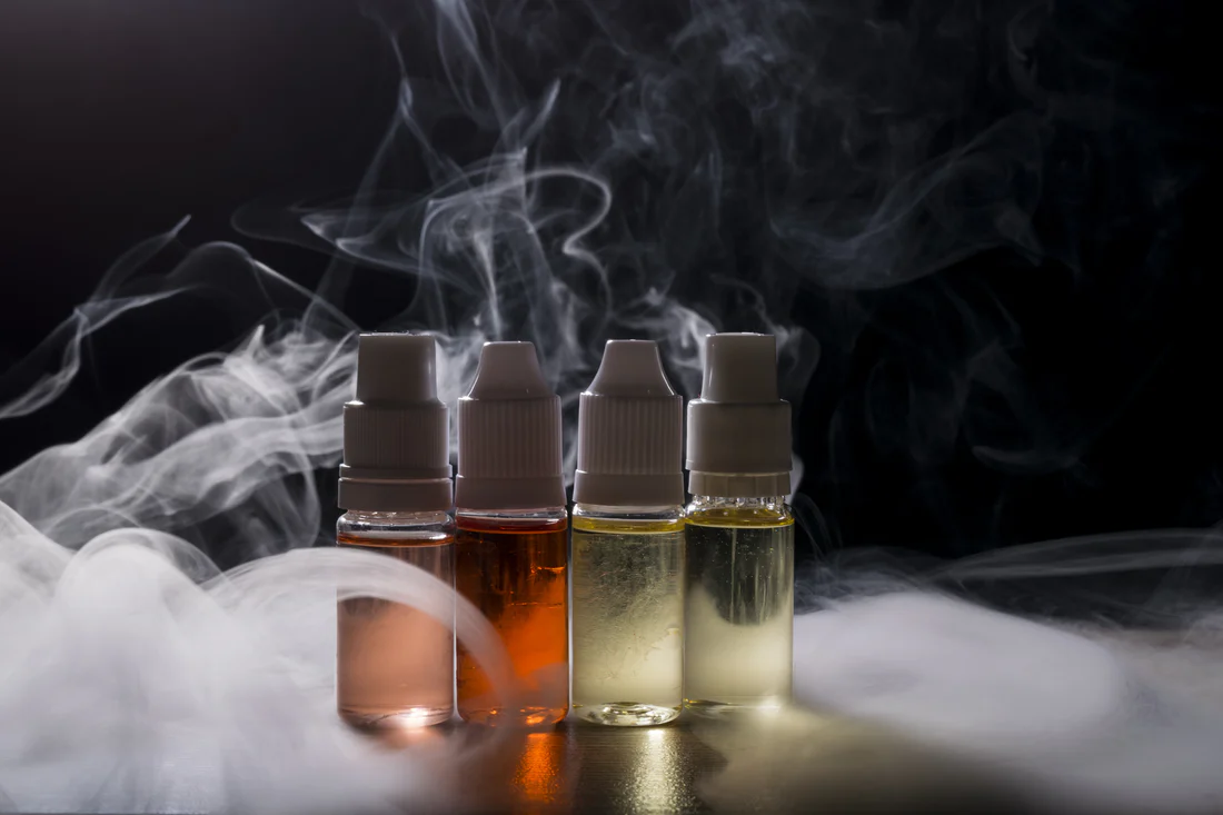 How long can e-cigarette smoke last in the air?